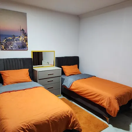 דירה Taksim Square Residence, Two Bedrooms, Pool Sauna Gym *