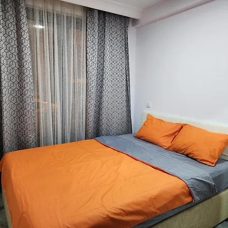 Taksim Square Residence, Two Bedrooms, Pool Sauna Gym 公寓 *