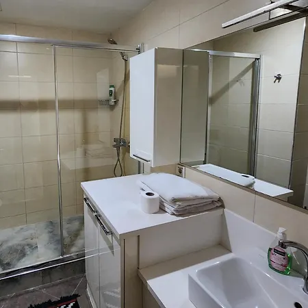 Taksim Square Residence, Two Bedrooms, Pool Sauna Gym Апартаменты