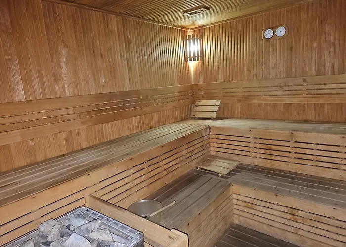 Taksim Square Residence, Two Bedrooms, Pool Sauna Gym شقة اسطنبول