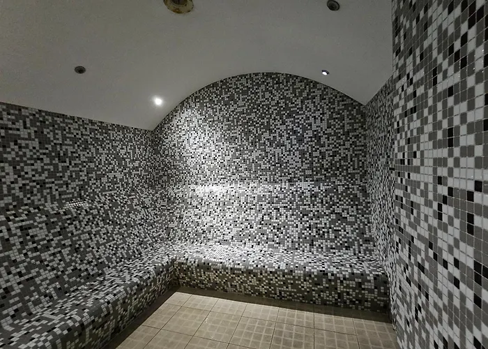 Taksim Square Residence, Two Bedrooms, Pool Sauna Gym شقة *