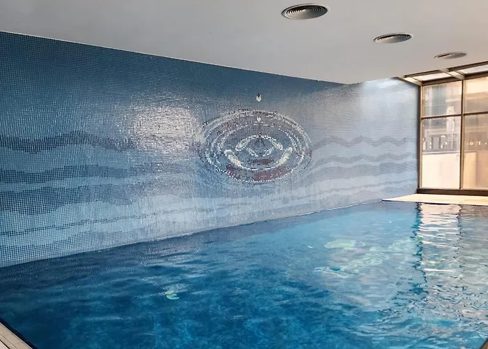 Taksim Square Residence, Two Bedrooms, Pool Sauna Gym شقة