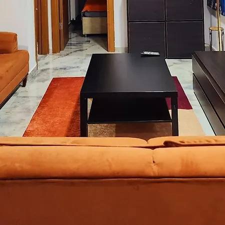 Taksim Square Residence, Two Bedrooms, Pool Sauna Gym Appartement Istanboel